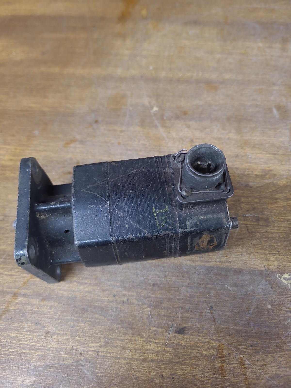 General Electric Tachometer Generator 2CM9 AAE