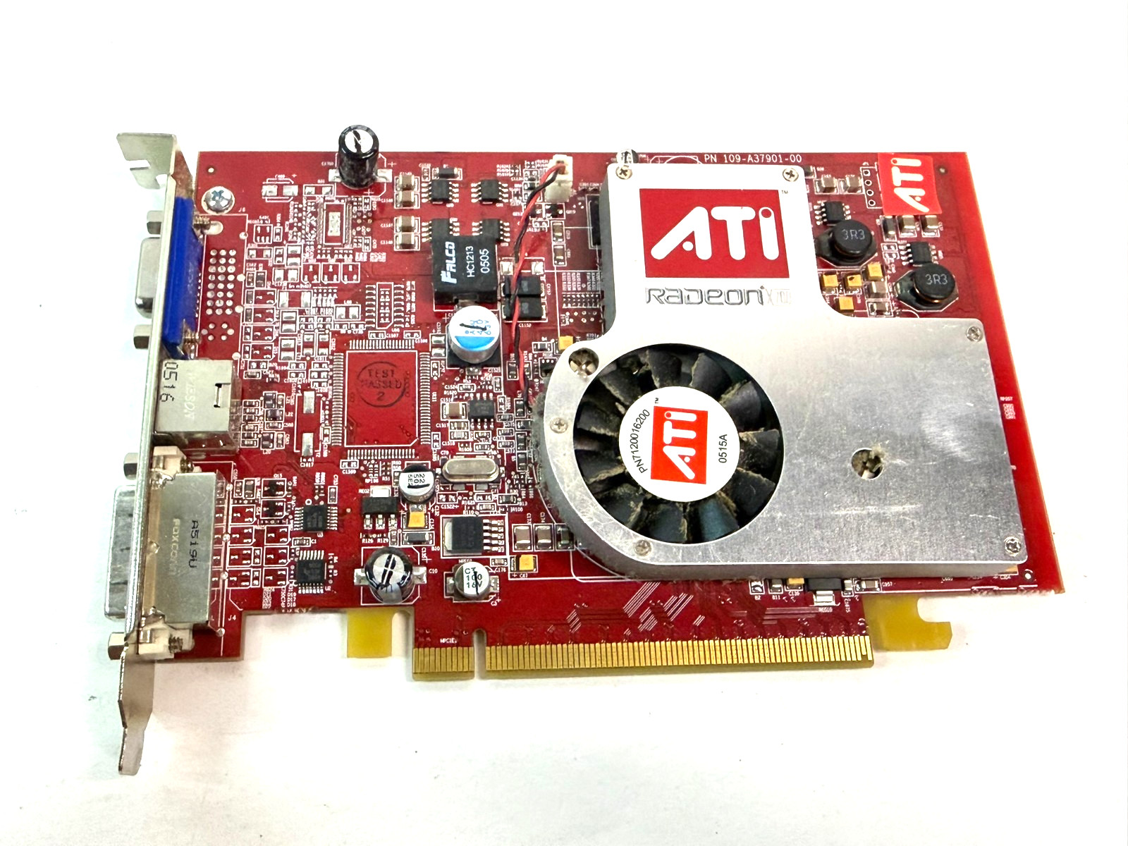 PCI-E express card ATI Radeon 109-A37901-00 X700 Pro 256M DVI VGA 102A3790400