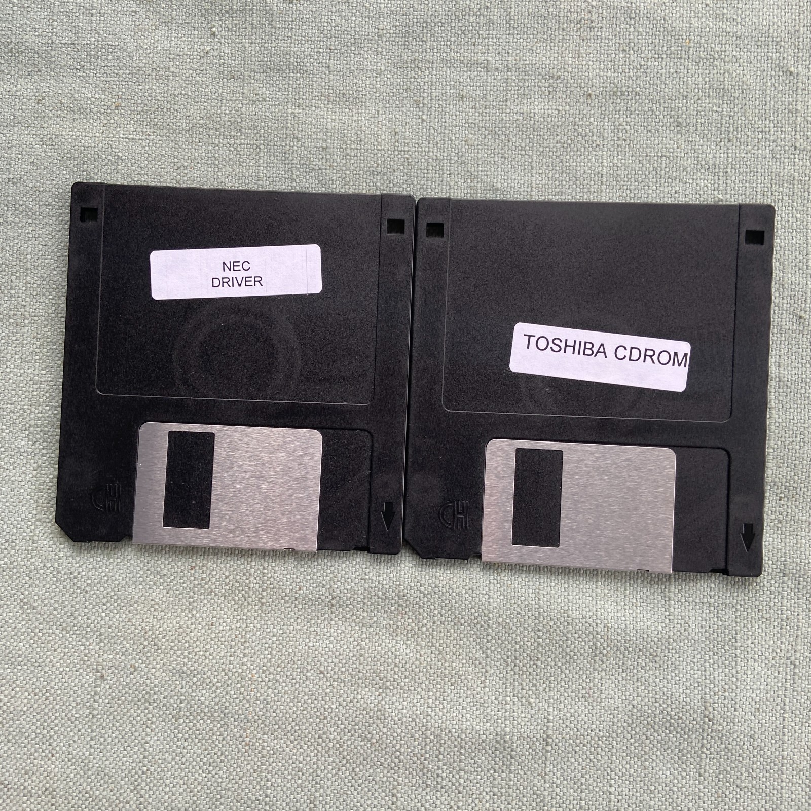 Software Drivers CD-Rom Adaptec Teac Compaq Future Toshiba NEC ACER Reveal Setup