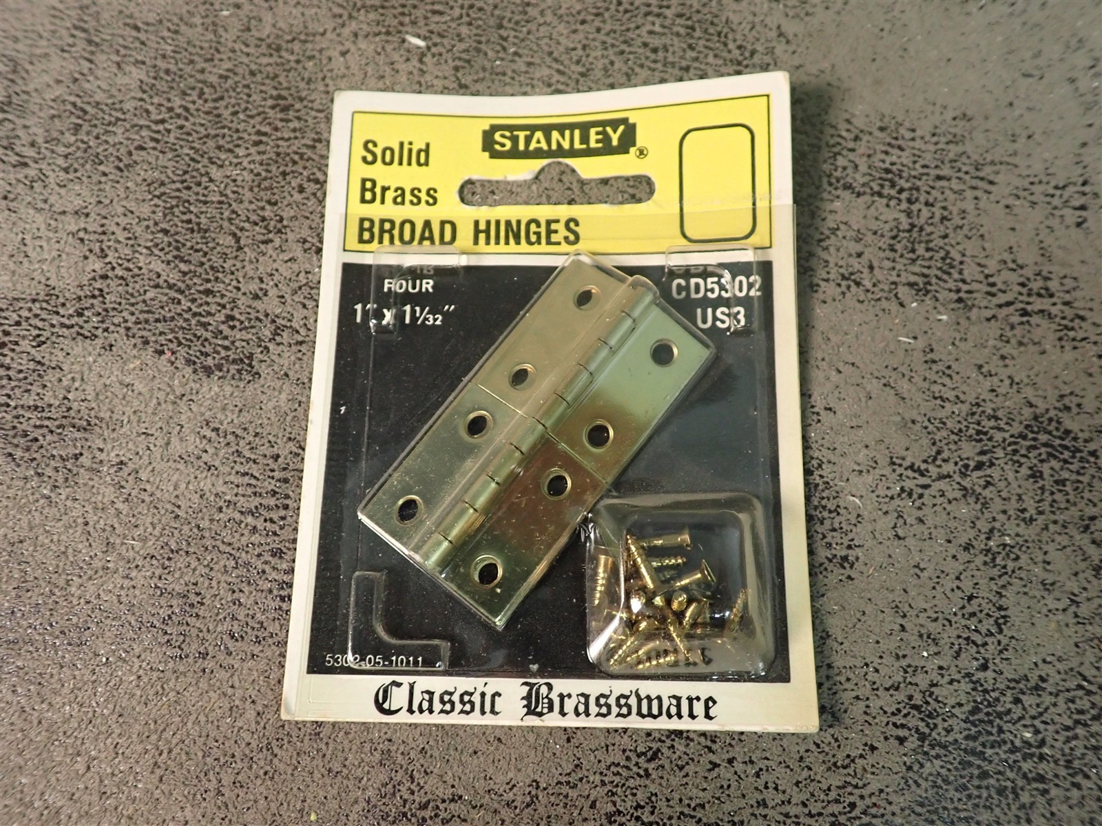 Stanley CD5302 Solid Brass Broad Hinges Four 1" x 1-1/32" (BN27)