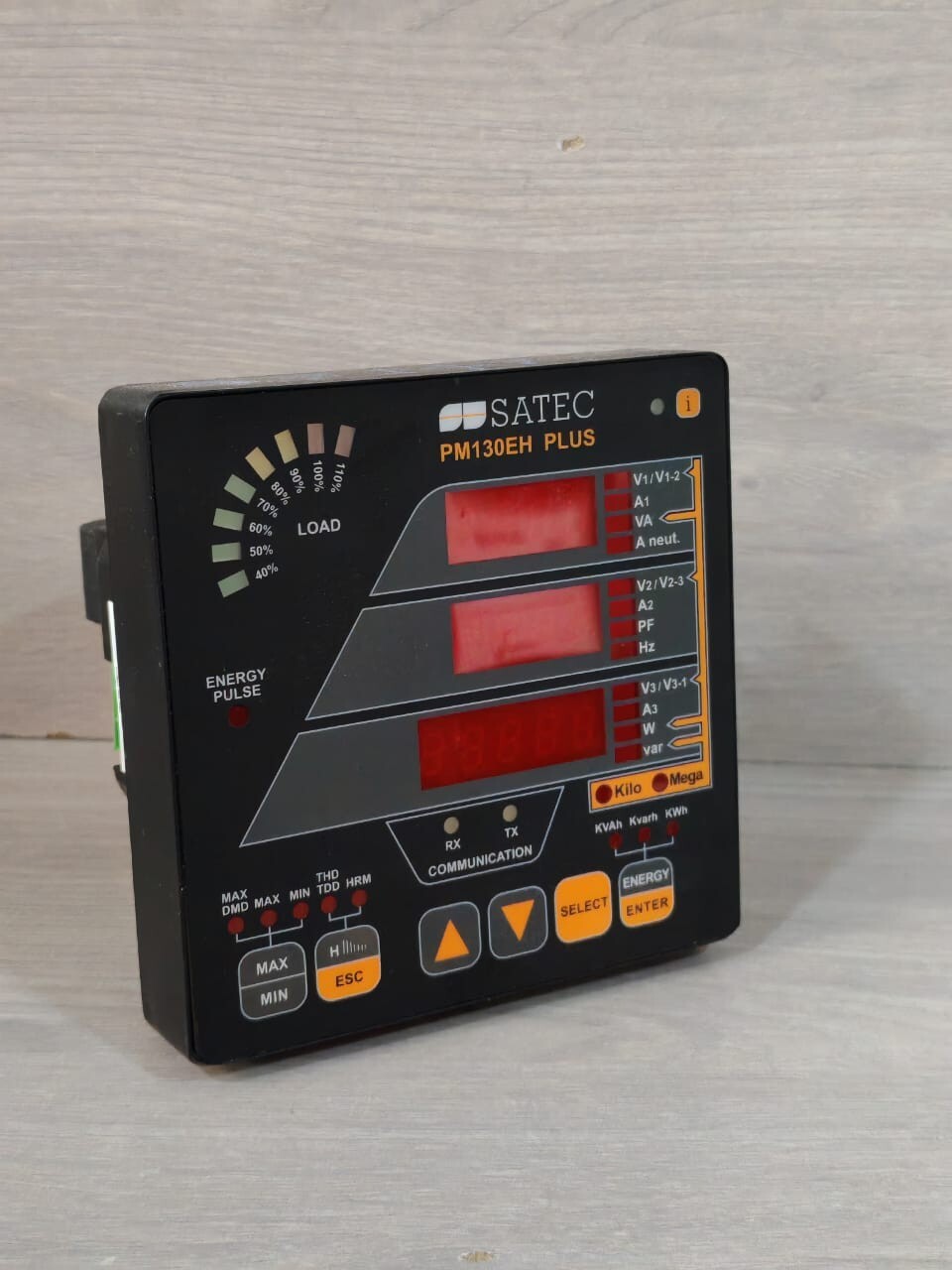 SATEC PM130EH-PLUS MULTI-FUNCTIONAL POWER METER 9VA 50/60Hz- W/ FILTHY BOX