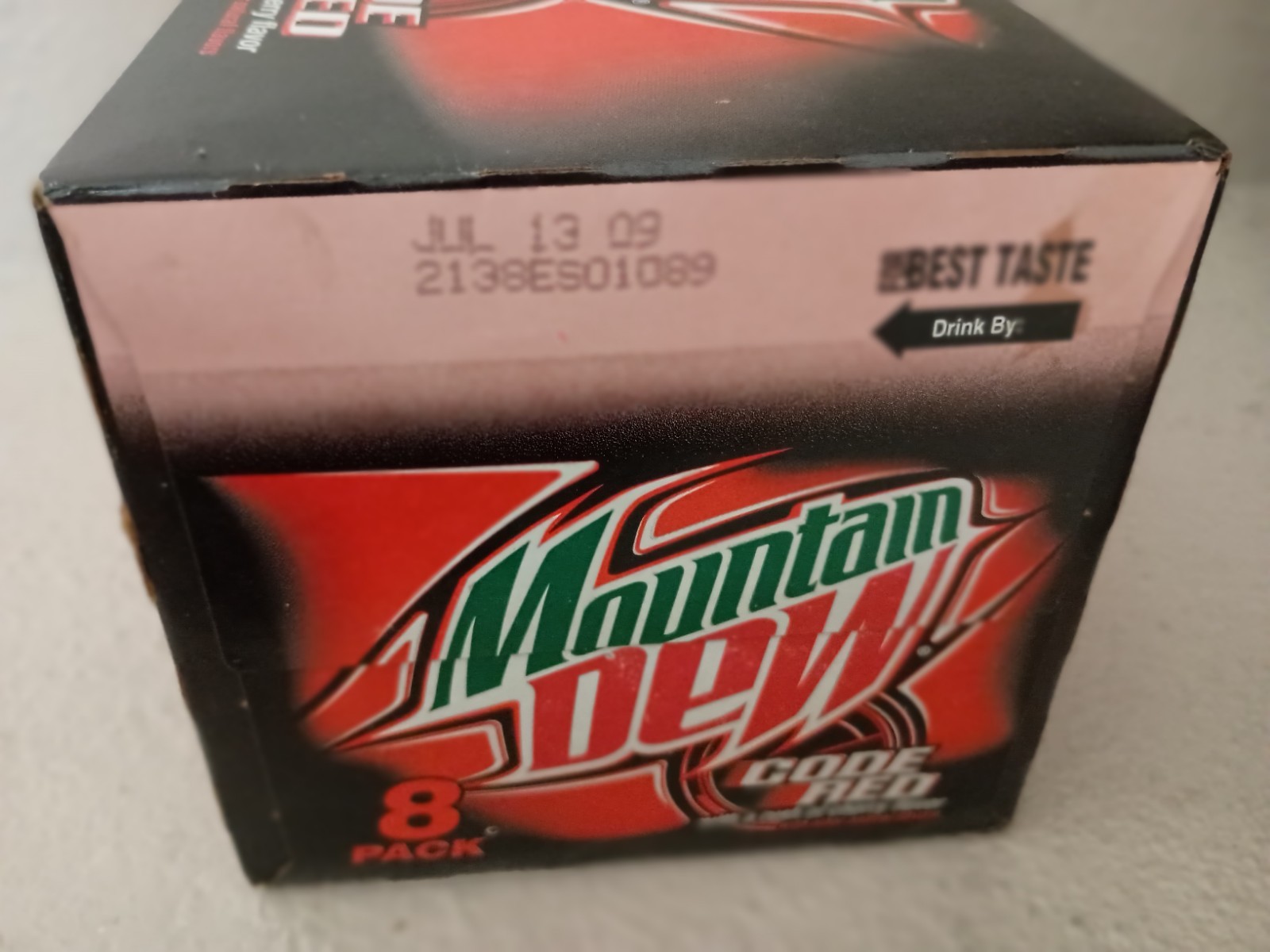 Mountain Dew 2009 Code Red Case 8 Pack MTN Dew Vintage Rare - Good Condition