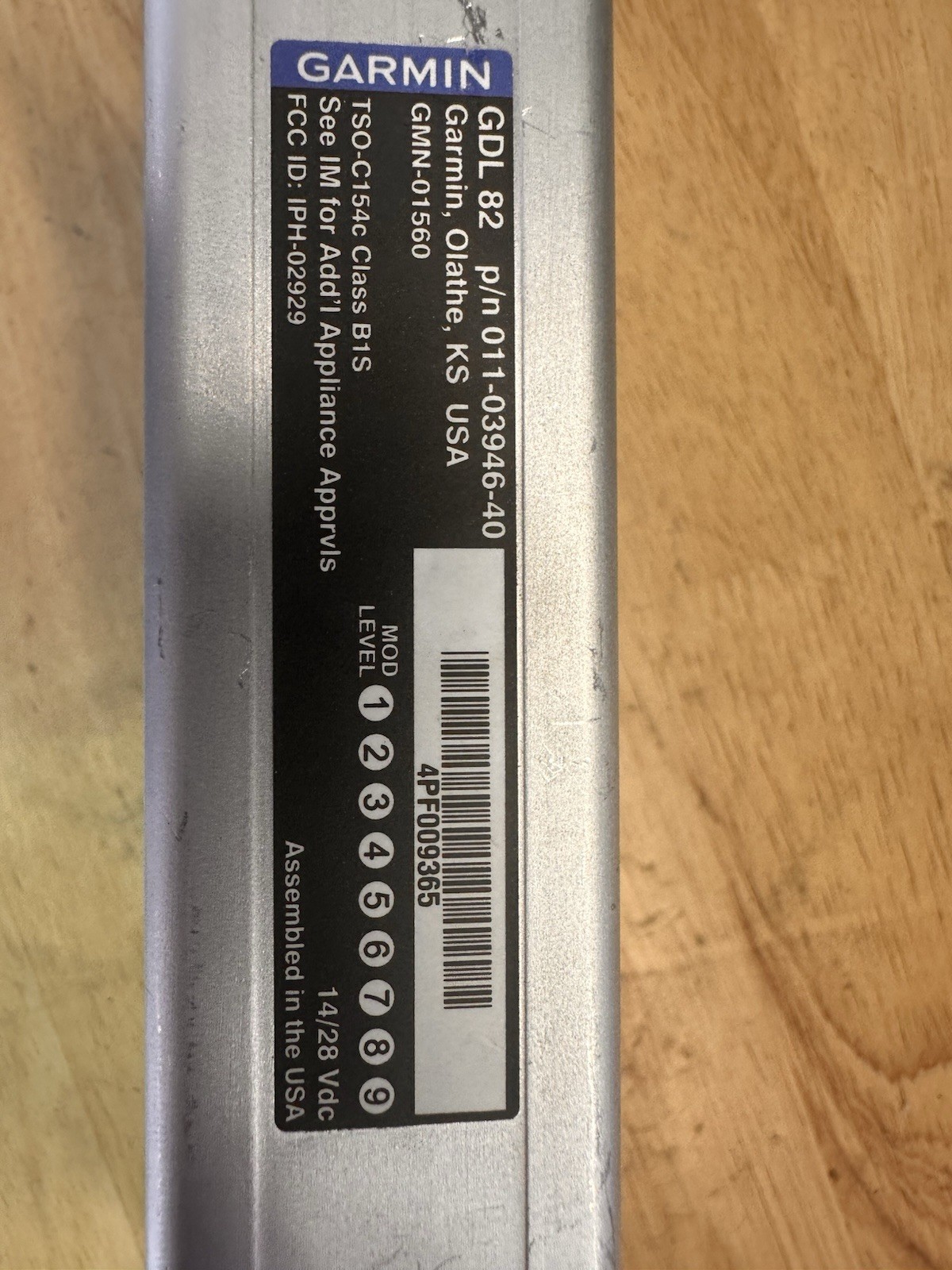 GDL 82 PN 011-03946-40