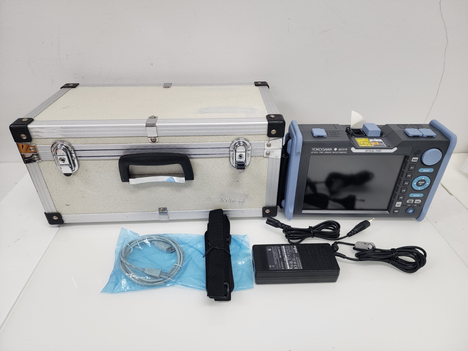 YOKOGAWA AQ7270 Optical Time Domain Reflectometer, 1310/1550nm, 34/32dB, PM, LS