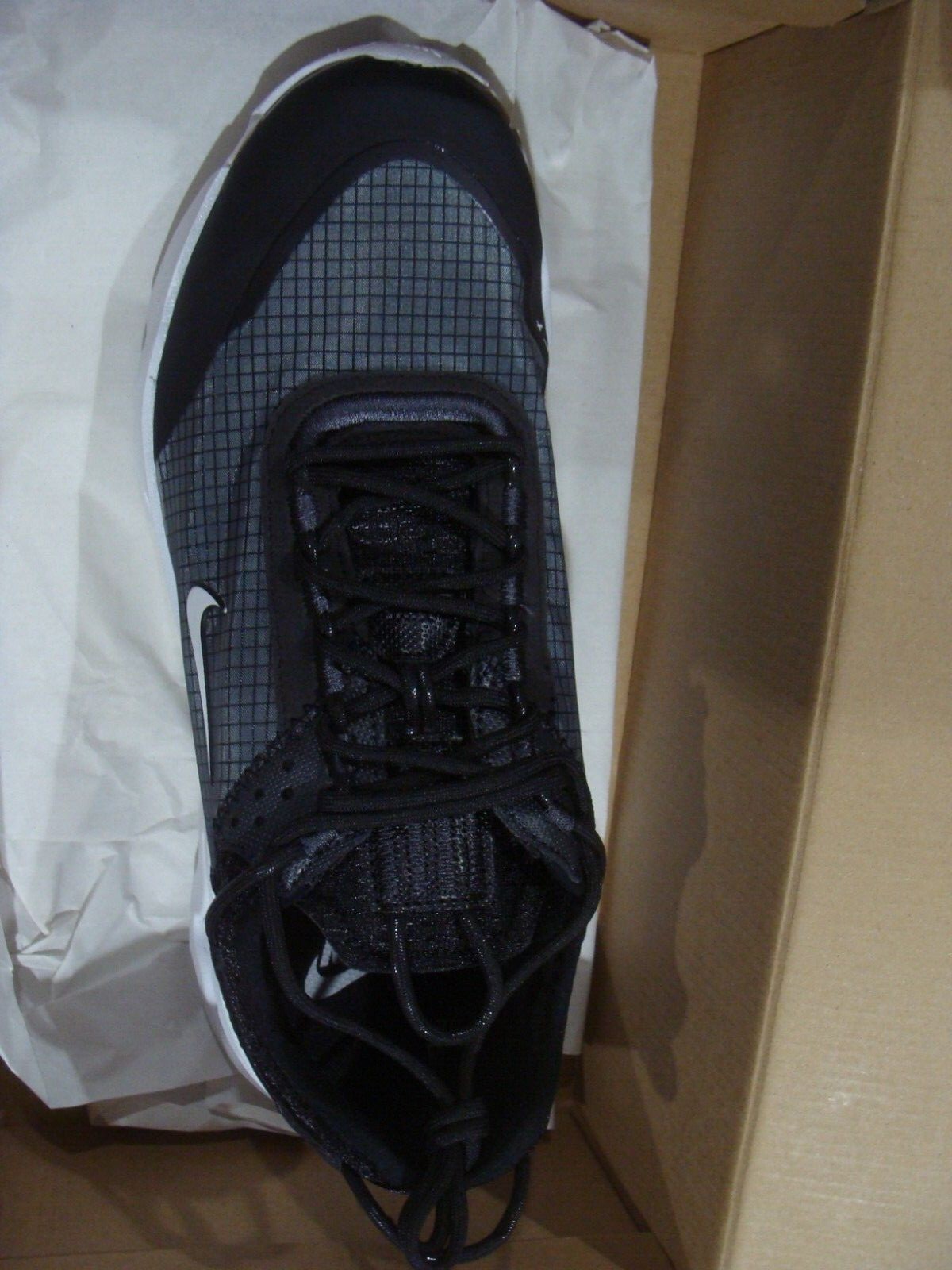 MENS NIKE REACT LIVE CV1772 003 SIZE 7.5, 9, 10