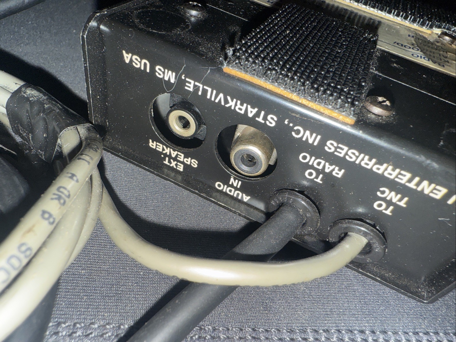 MFJ-1272BYV For Microphone/TNC Switch USED