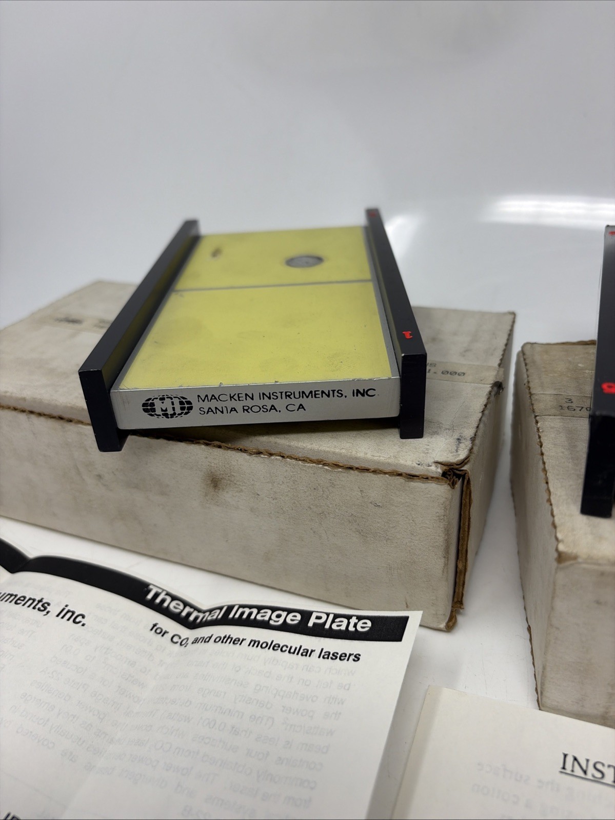 MACKEN INSTRUMENTS MODEL 22 Thermal Imaging Plate Set - 2 Plates