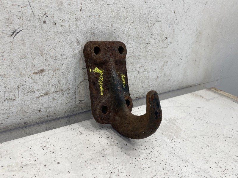 2000 Tow Hooks & Couplings for GMC C7500 (731-10458)
