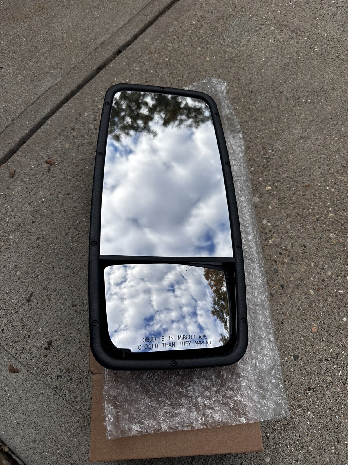 New Isuzu Mirrors