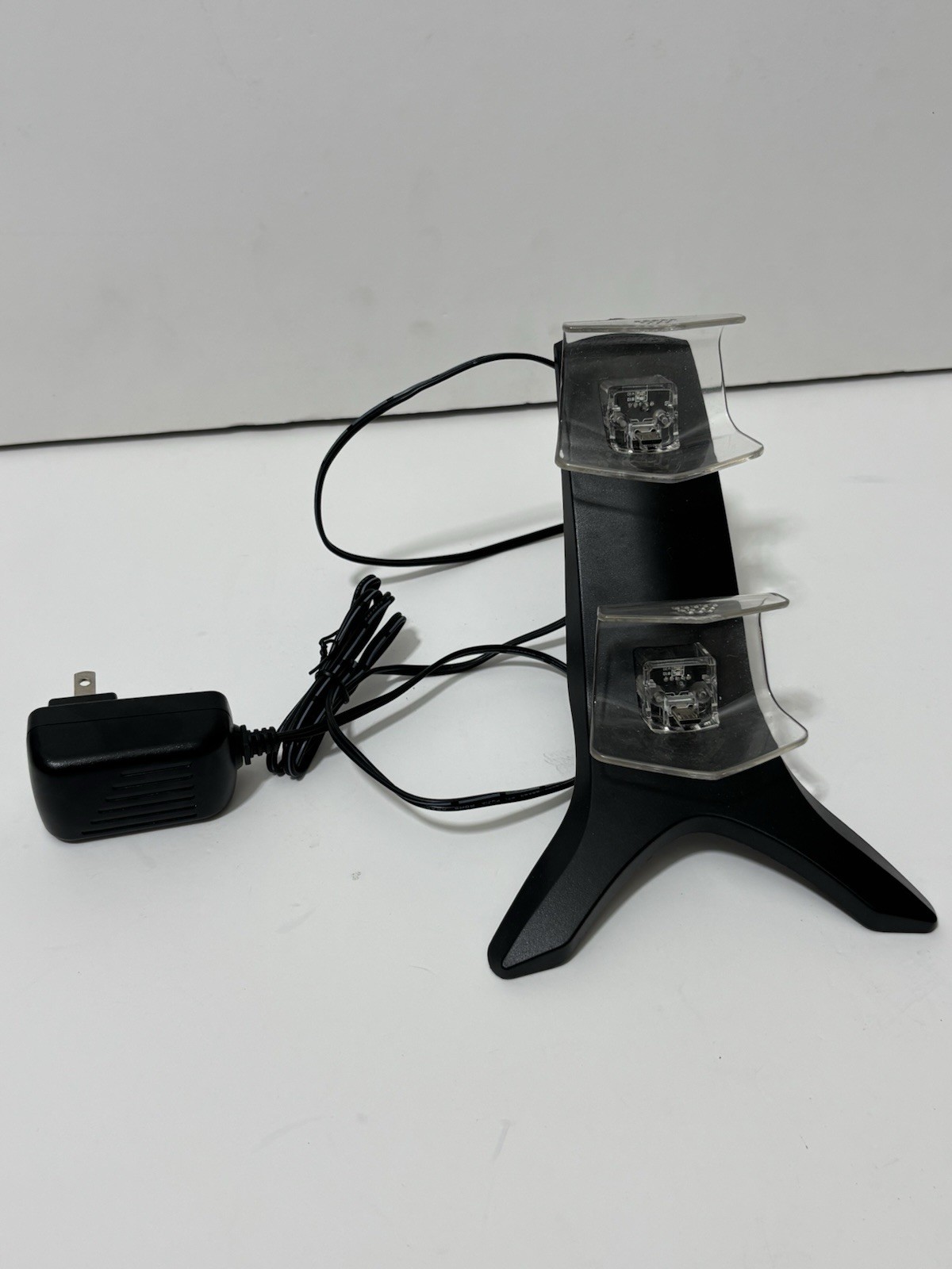 Energizer Sony PlayStation 4 PS4 Dual Controller Charging Dock Station Guarantee