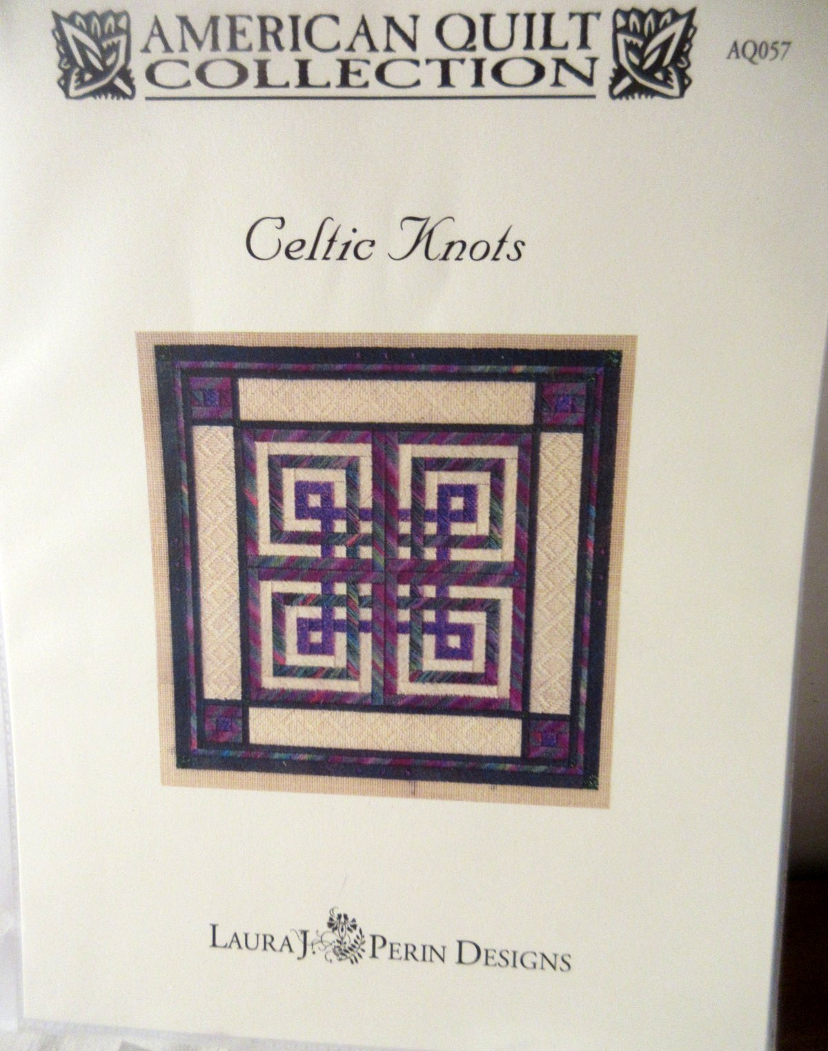 Laura Perin CELTIC KNOTS Needlepoint/Ctd Thread Pattern