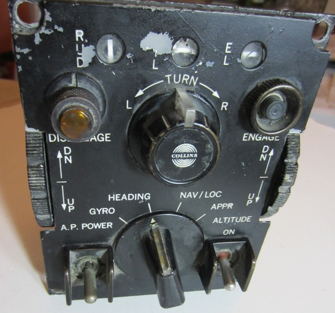COLLINS PEDESTAL CONTROLLER P/N 614E-2F P/N 522-3637-003