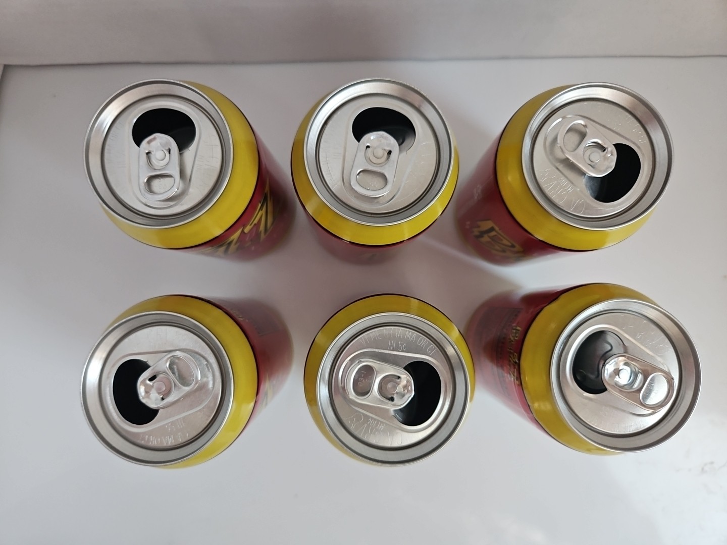 Simpsons Buzz Cola Six Empty Cans