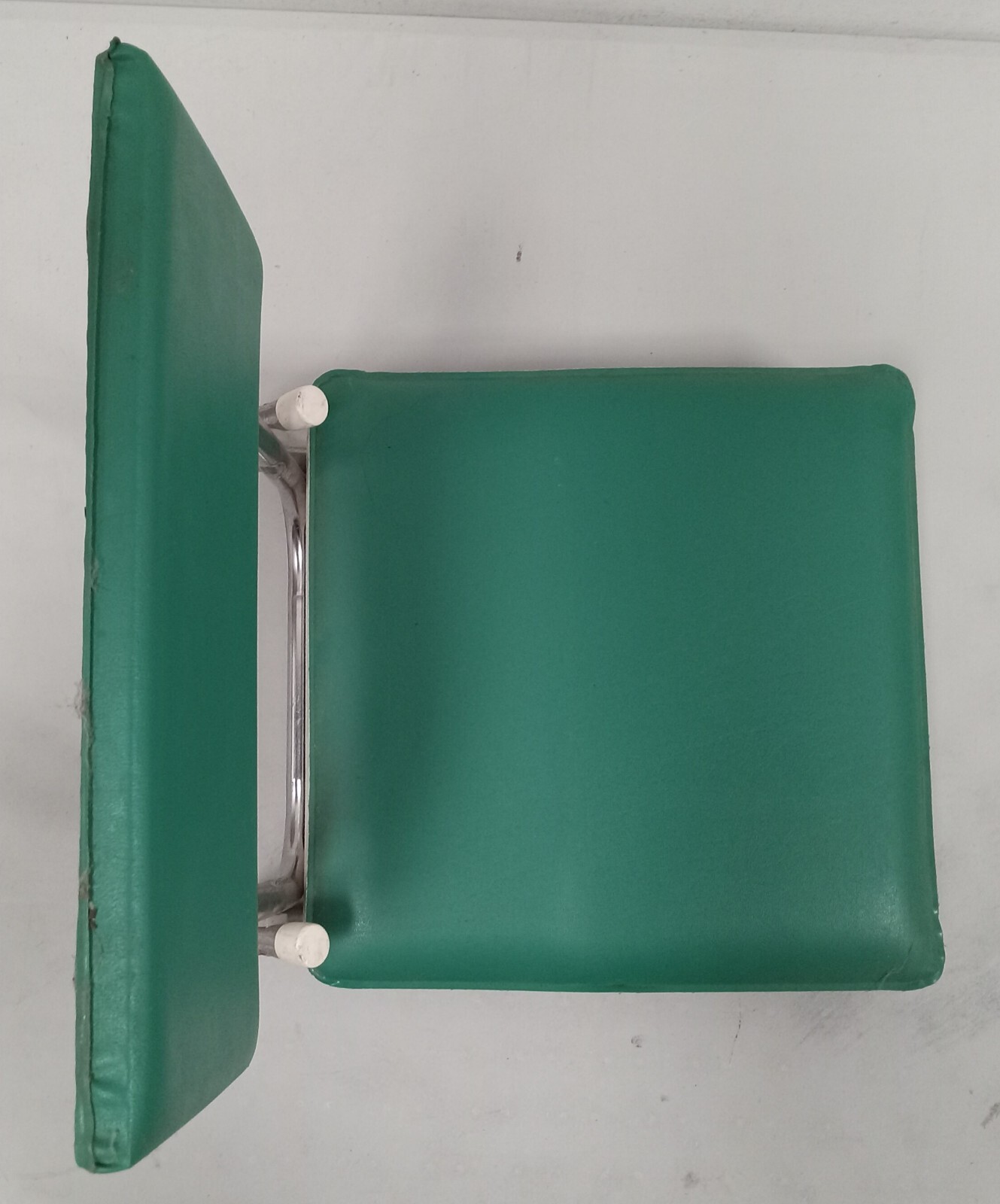 K.R. Industries Portable Seat - Vintage