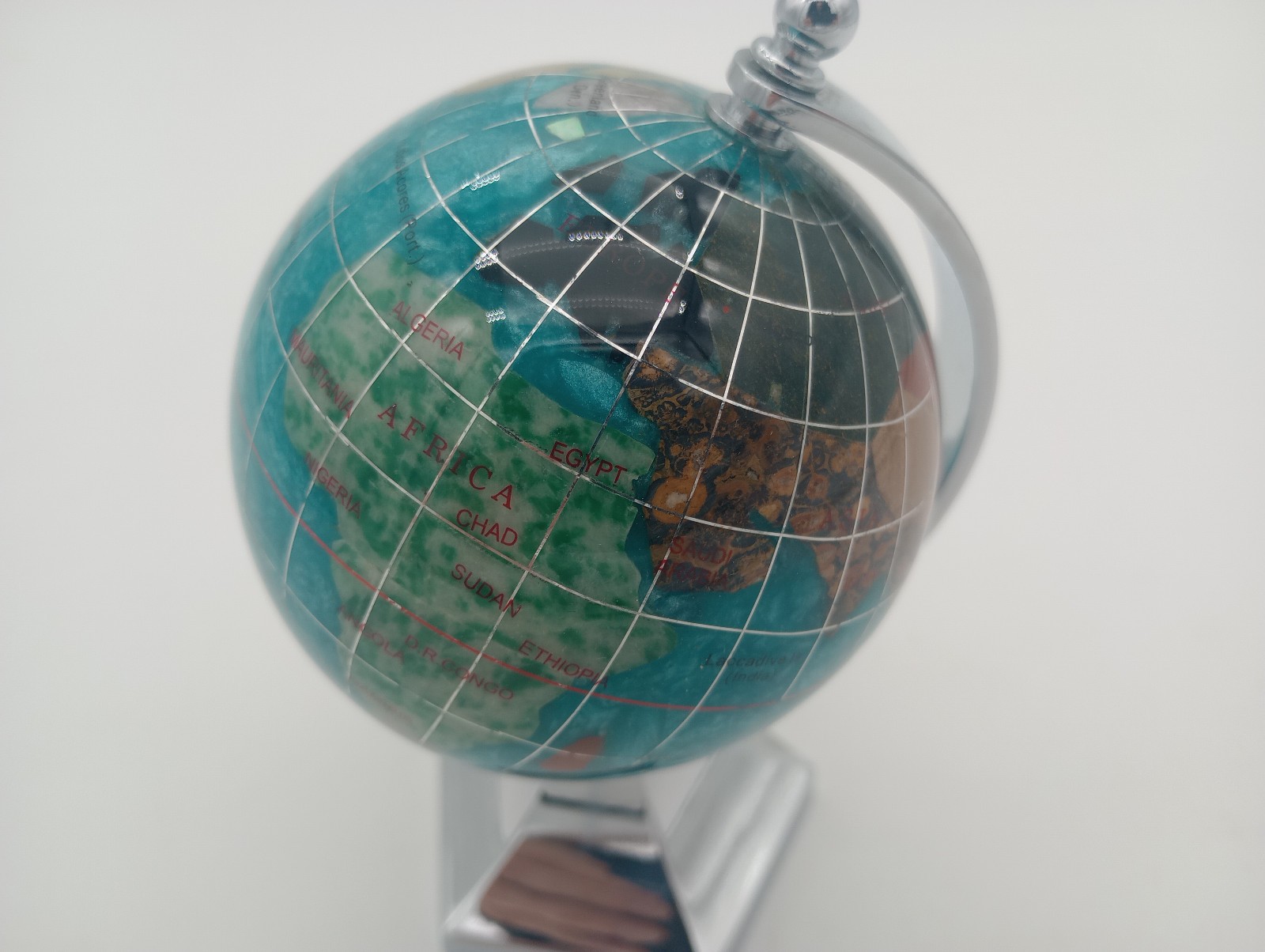Small Desk Globe Iridescent 6 Inch