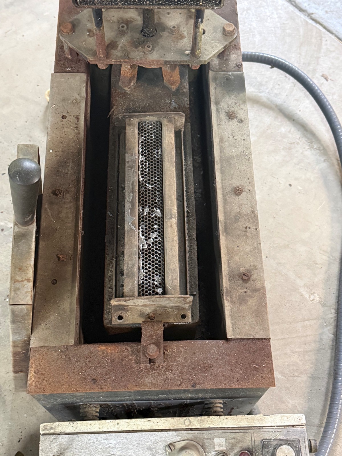 Banner Industries MARK I-B Conveyor Wave Solder Machine