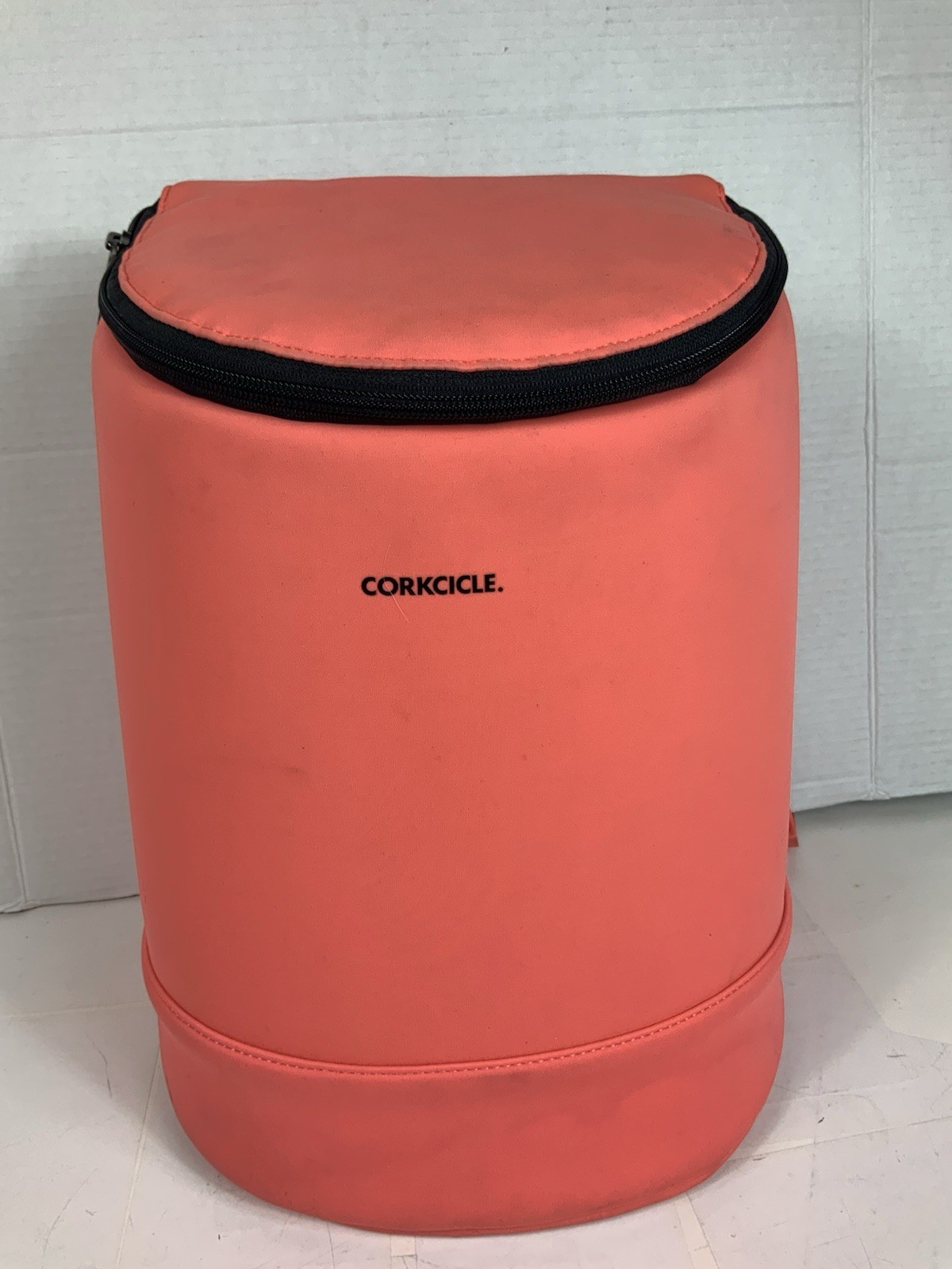 Corkcicle Backpack Cooler Bag, Insulated, Coral/Pink.