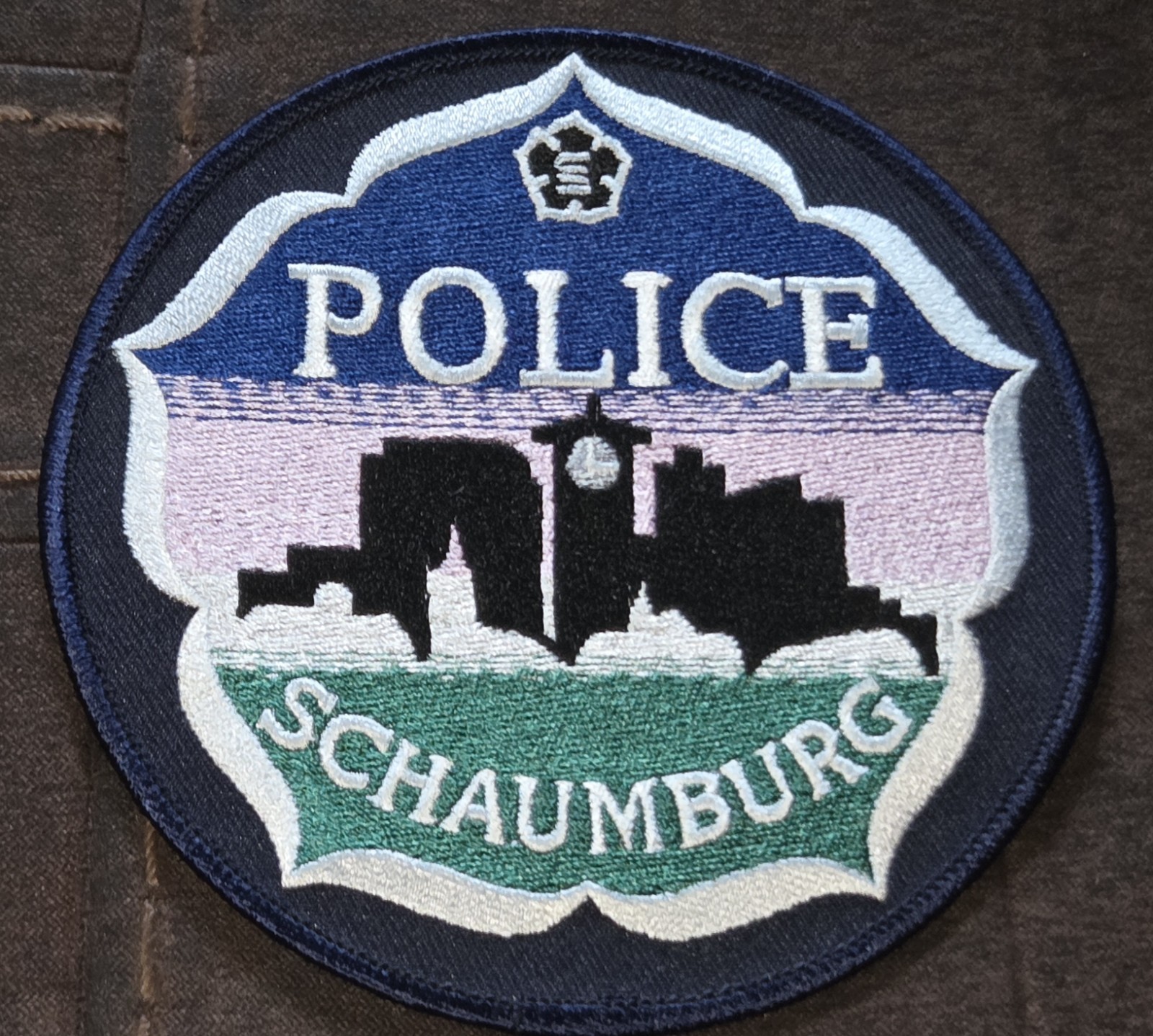 NEW SCHAUMBURG  POLICE  ILLINOIS  SHERIFF POLICE PATCH SKYLINE CLOCK TOWER NICE