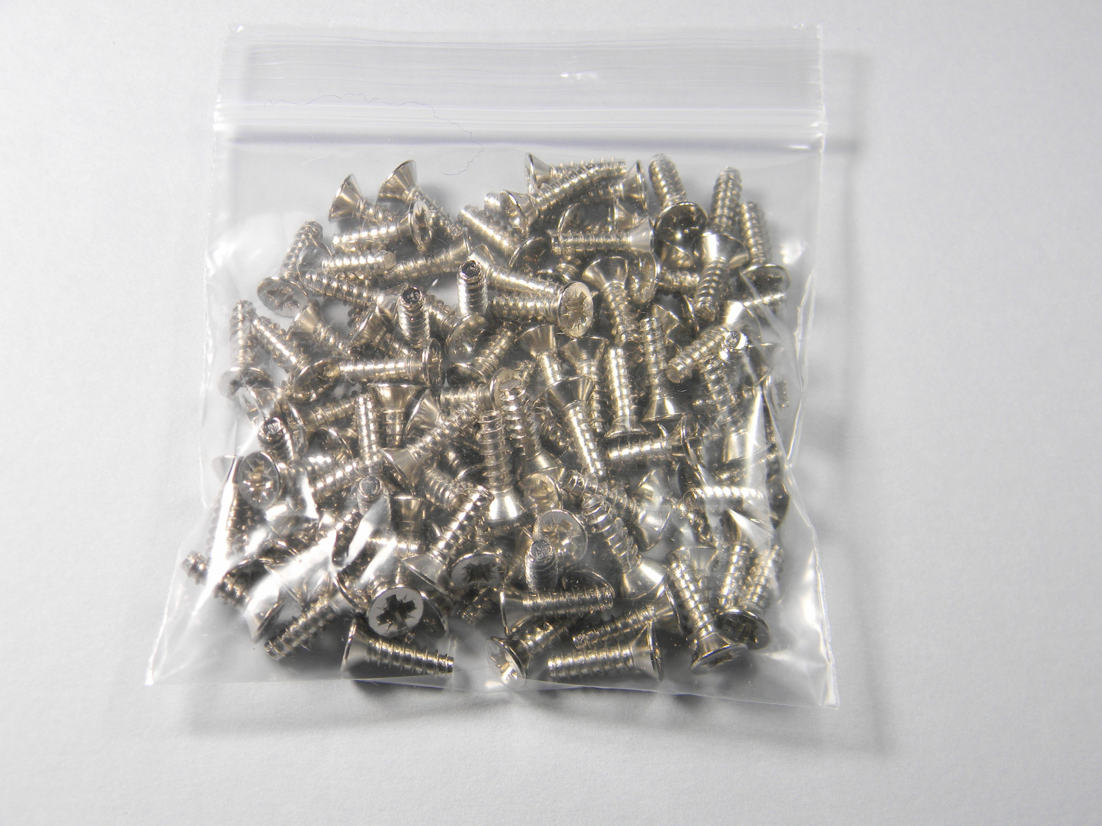 (100) #6 Pozi Screws for BLUM Hinge Dowel Inserts