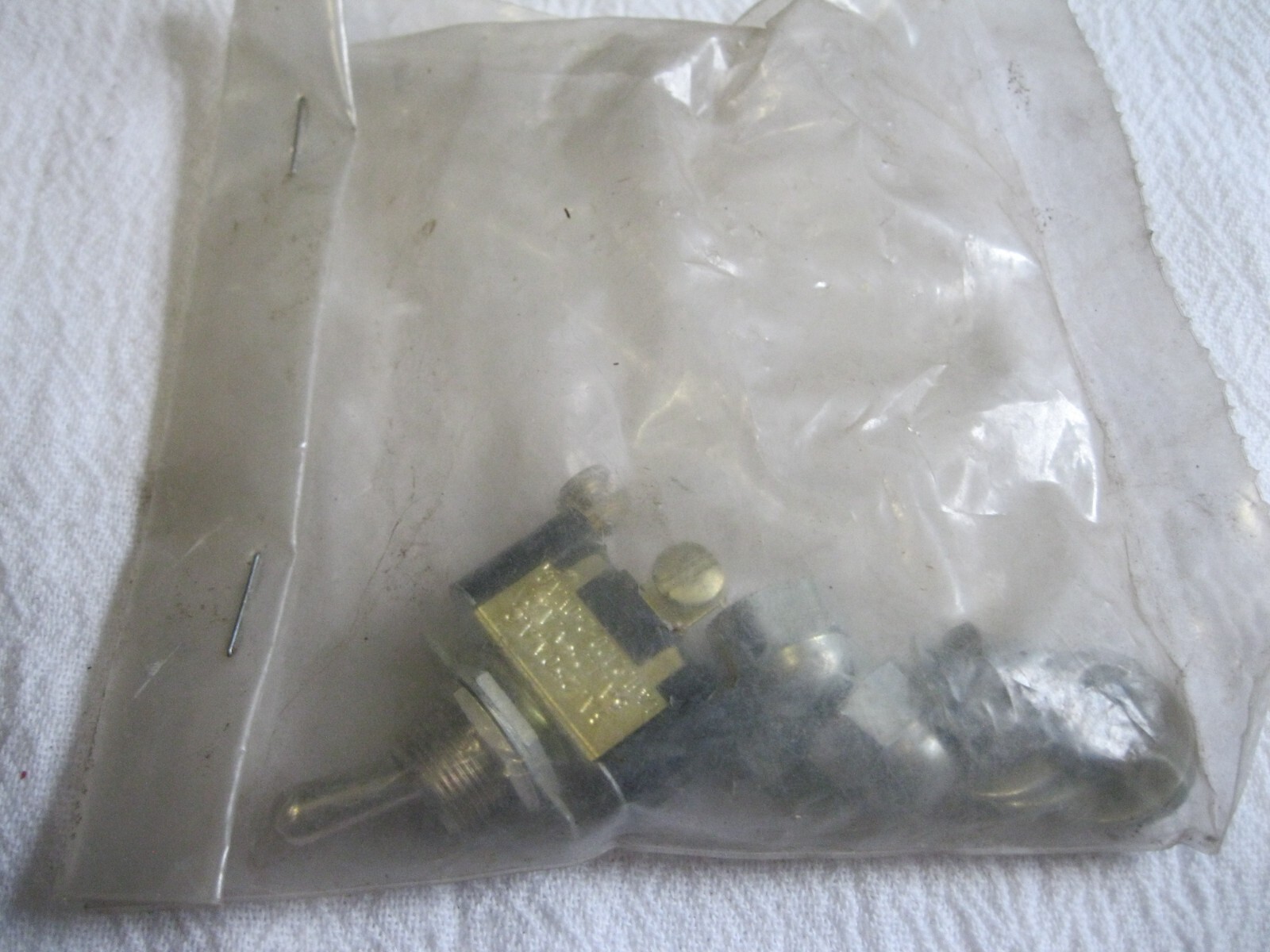 Circle "F" Toggle Switch 3A 250 VAC, 6A 125 VAC, NOS in pack with misc. hardware