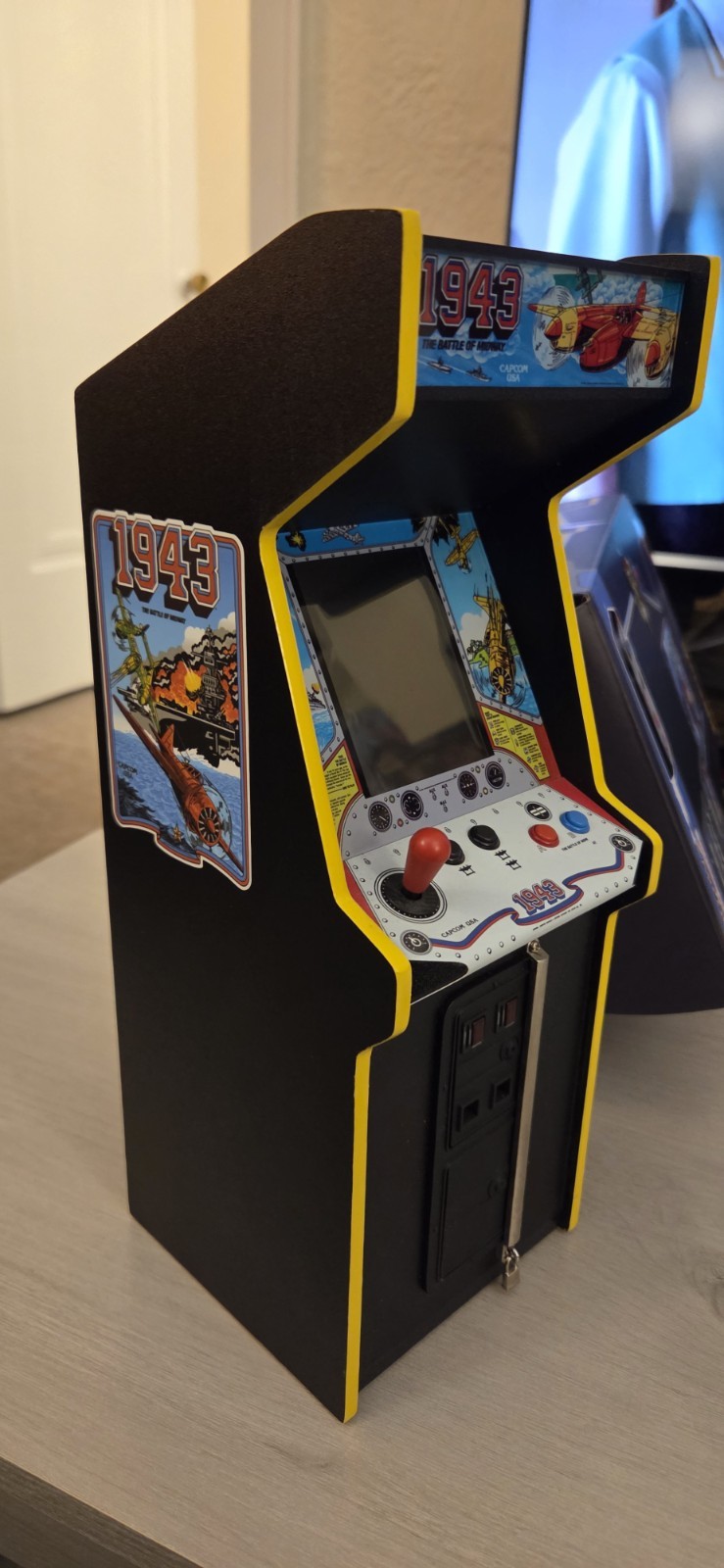 New Wave Toys 1943 Replicade 1/6 Scale Arcade Machine