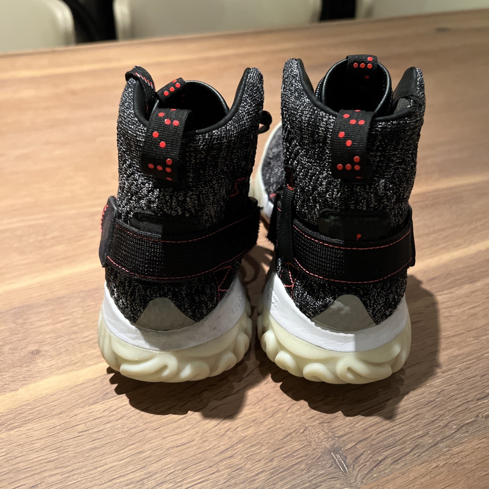 Nike Jordan Apex React BQ1311-001 Black/Grey Infrared 23 Sneakers Sz 8.5