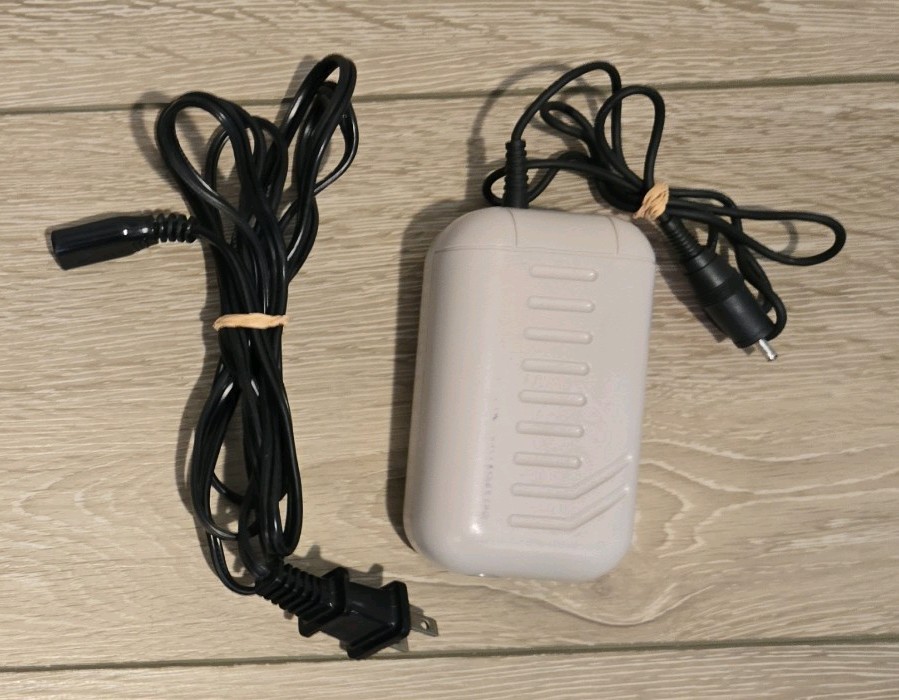 Nintendo Game Boy DMG-03 Rechargeable Battery Pack / Not Tested