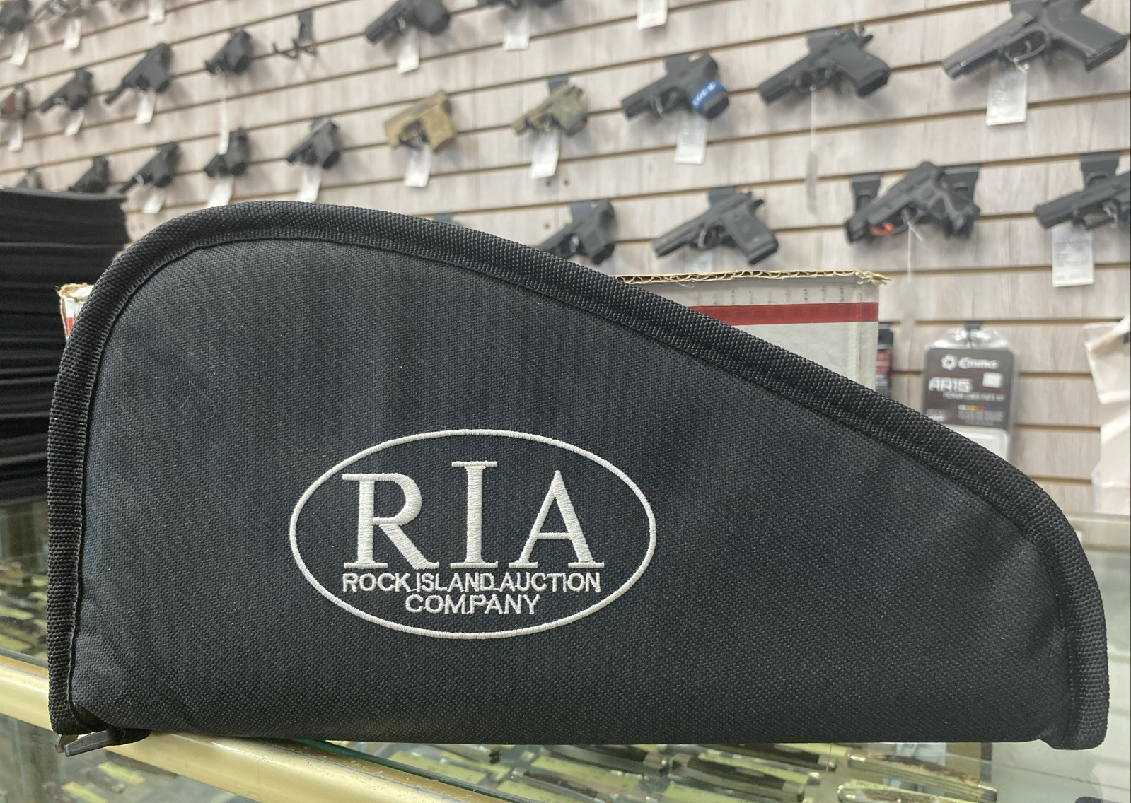 Rock Island Auction Soft Pistol Case 13 Inch Zippered Gun Black Handgun Bag