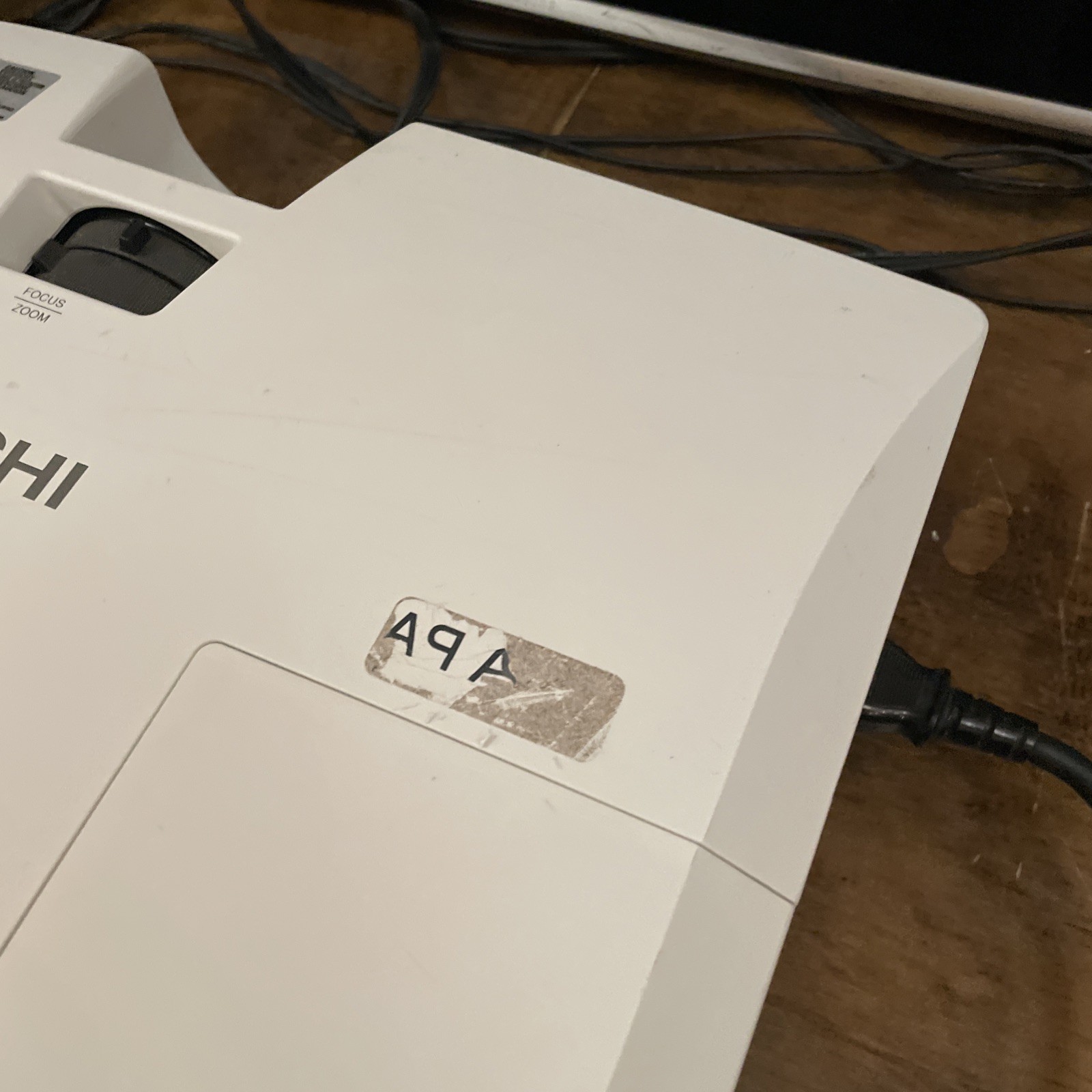 Hitachi CP-X2011N 3lcd Projector