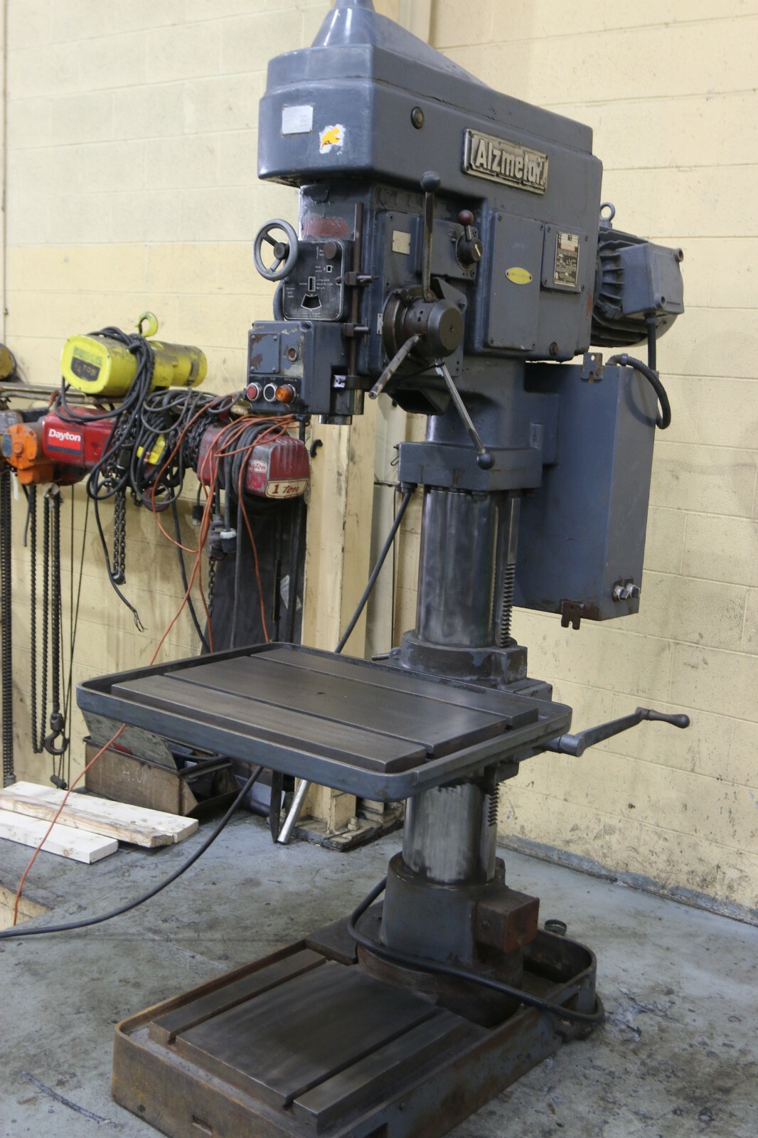 30" ALZMETAL MODEL #A2-E SINGLE SPINDLE DRILL: YODER #71200