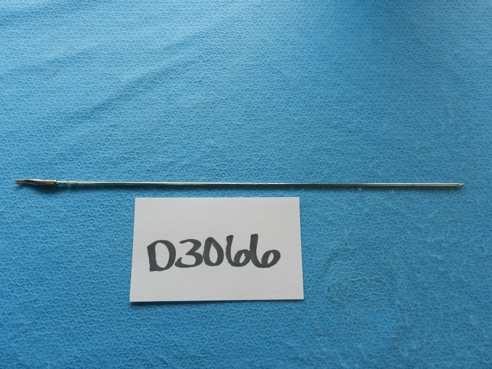 D3066 V. Mueller Surgical 5mm 35cm O.L Curved Grasping Forceps Insert 256.18