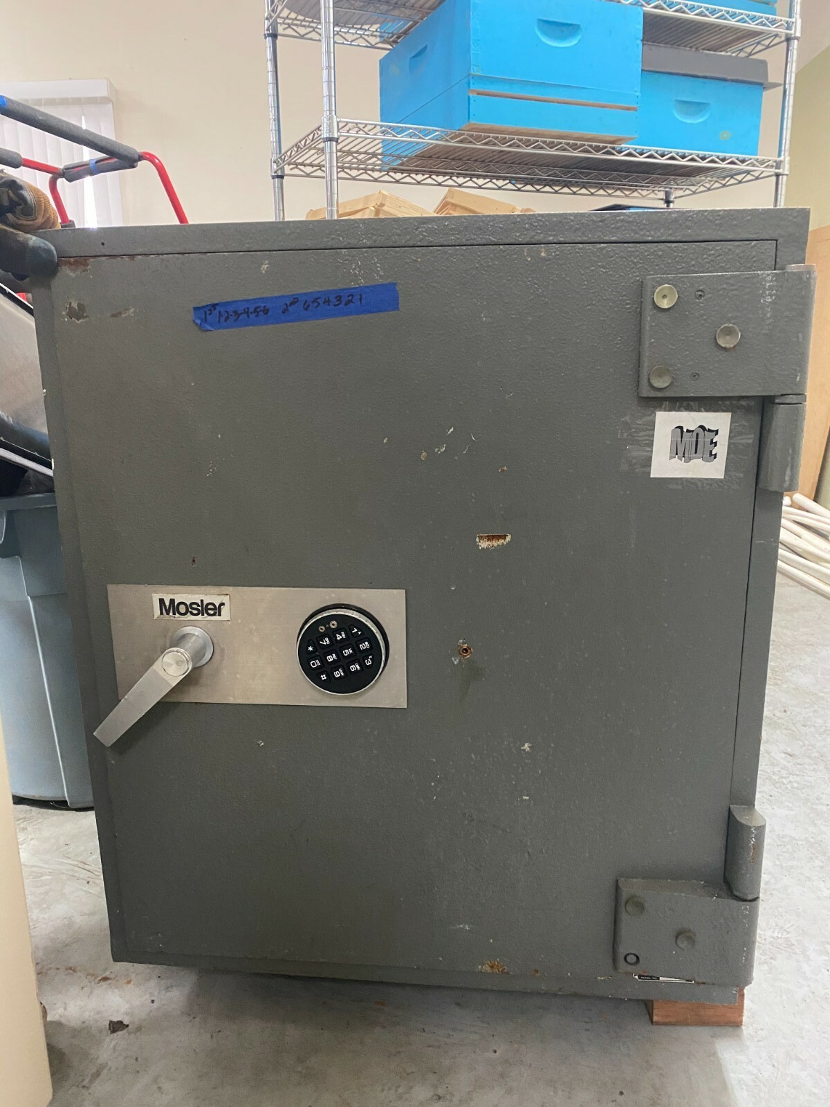 Mosler Safe/Vault Stand alone, Electronic, Gray