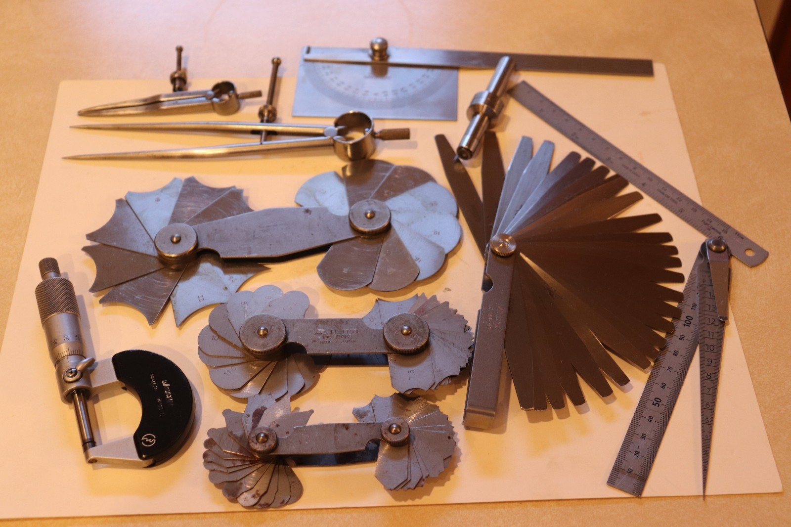 Mitutoyo Metric Micrometer & other Metric Tools. Pre-Owned