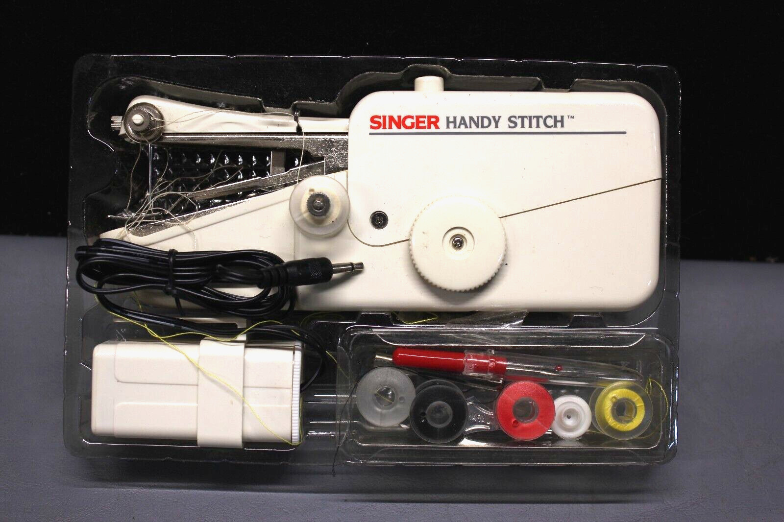 Singer Handy Stitch CEX300K Handheld Sewing Machine w/ Accessories & Box-WORKS