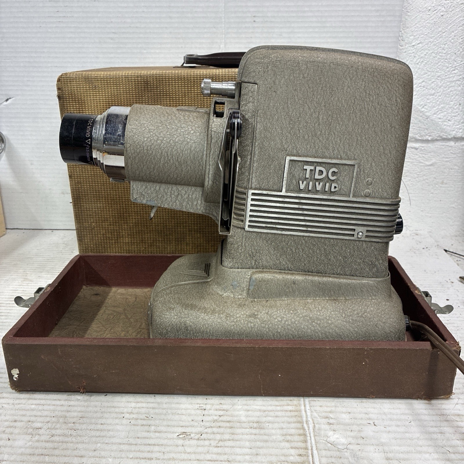 Vintage TDC Vivid Slide Projector Three Dimension Co. Works See Description