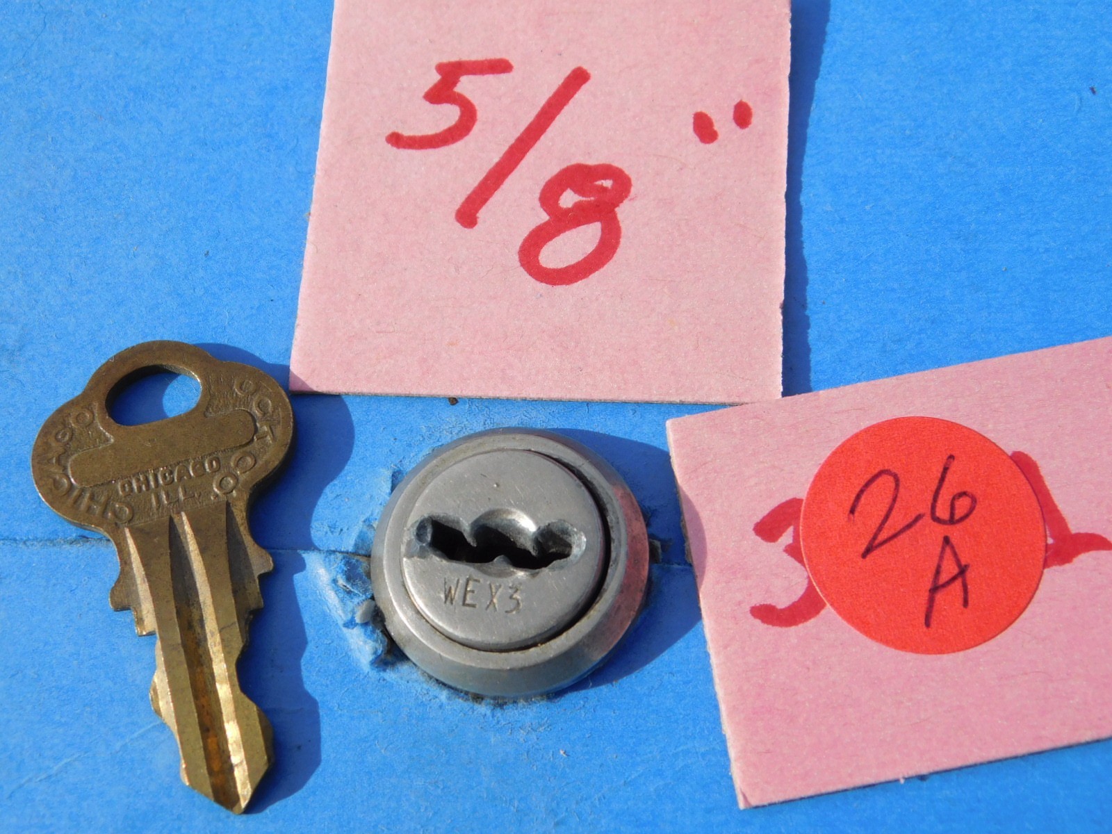 1940s Arcade Game Lock & Key ~ 5/8 inch - Chicago key WEX3