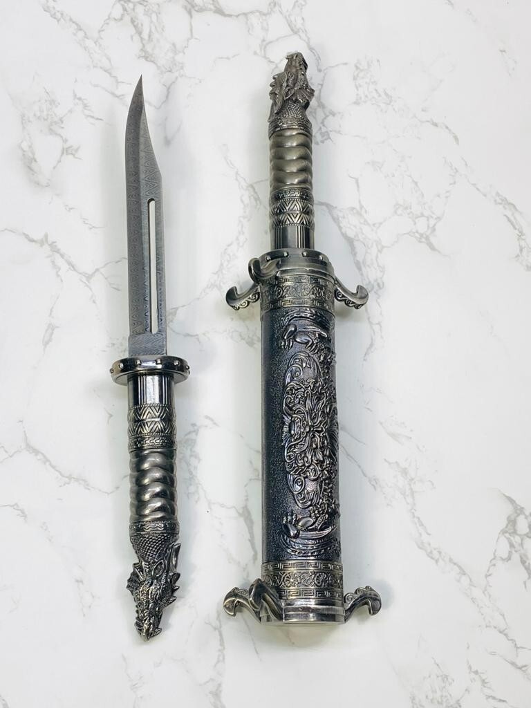 Metallic Twin Dragon Scroll Daggers