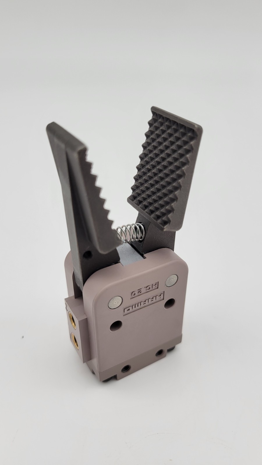 HARMO SPRUE GRIPPER MODEL# HC20-BPX