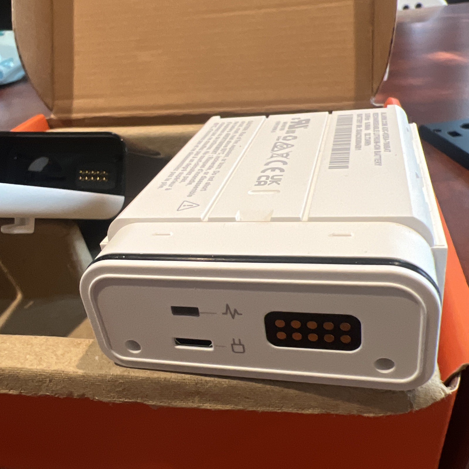 Alarm.com Smart Wireless Doorbell Chime Kit ADC-VDB780B