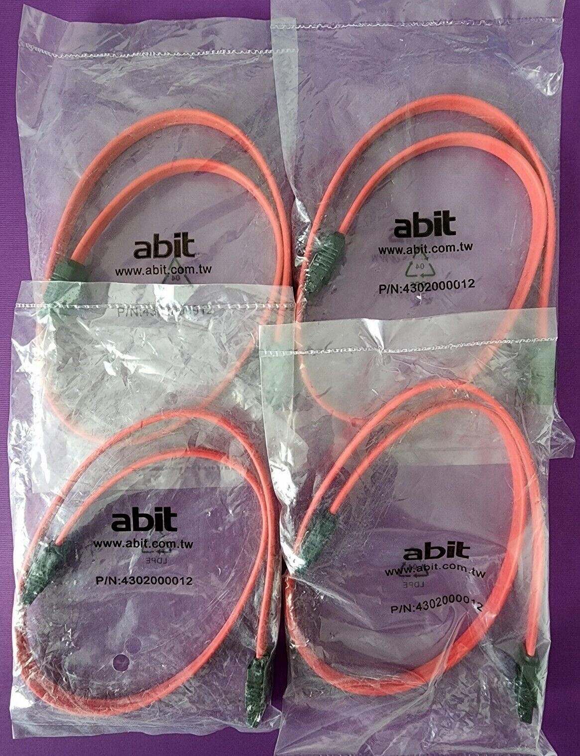 ABIT SATA 3 Internal Cable Red for SSD/HDD - 20 Inch - Set of 4 - P/N 4302000012