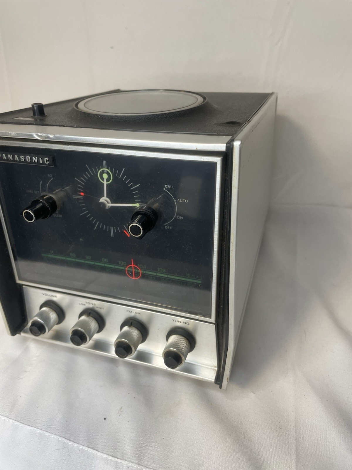 Panasonic RC 6900 Talking Alarm Clock Radio - Working Vintage Mid-century 70s