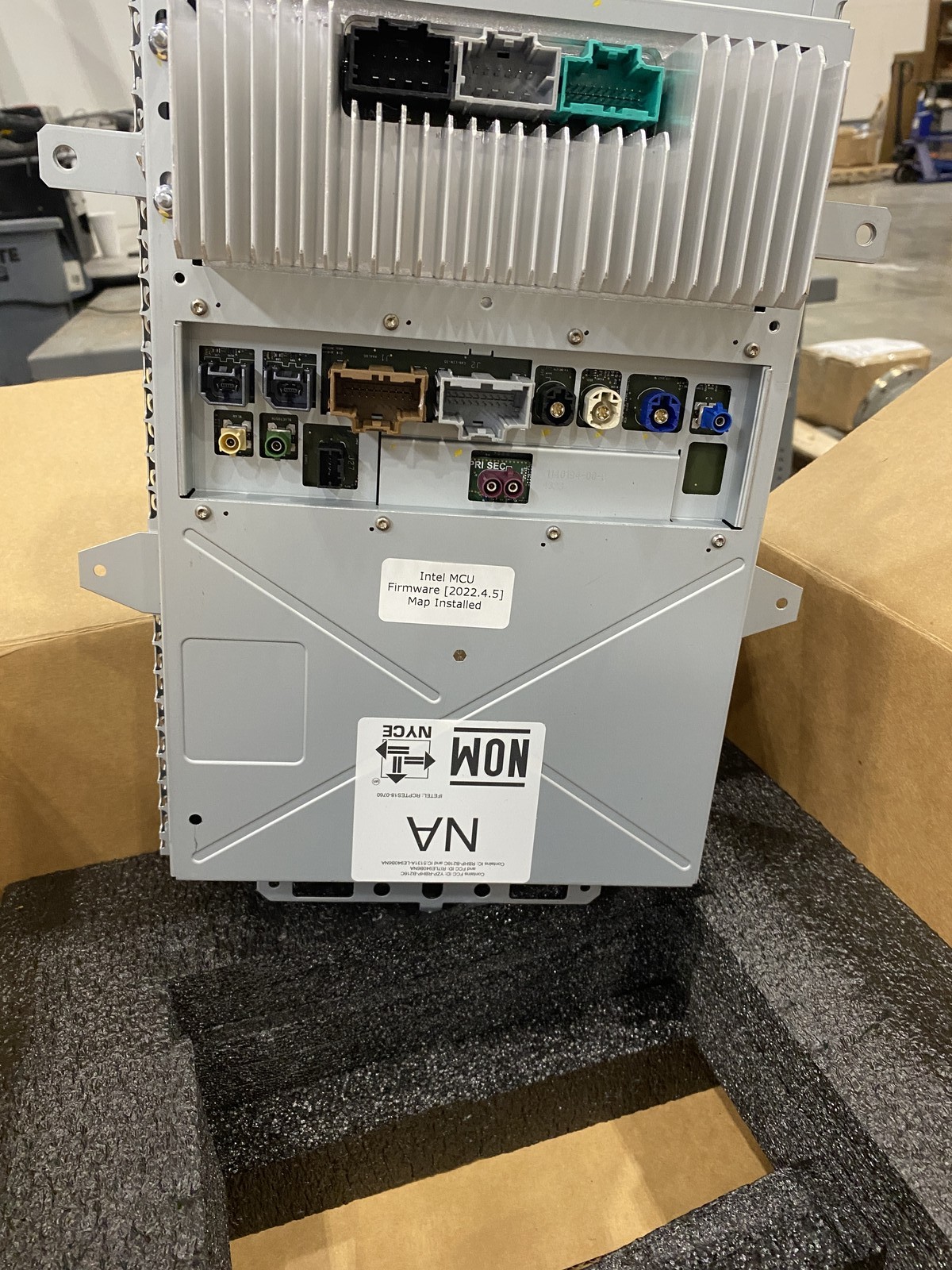 Telsa Touch Screen Control Unit 1451809-UO-J