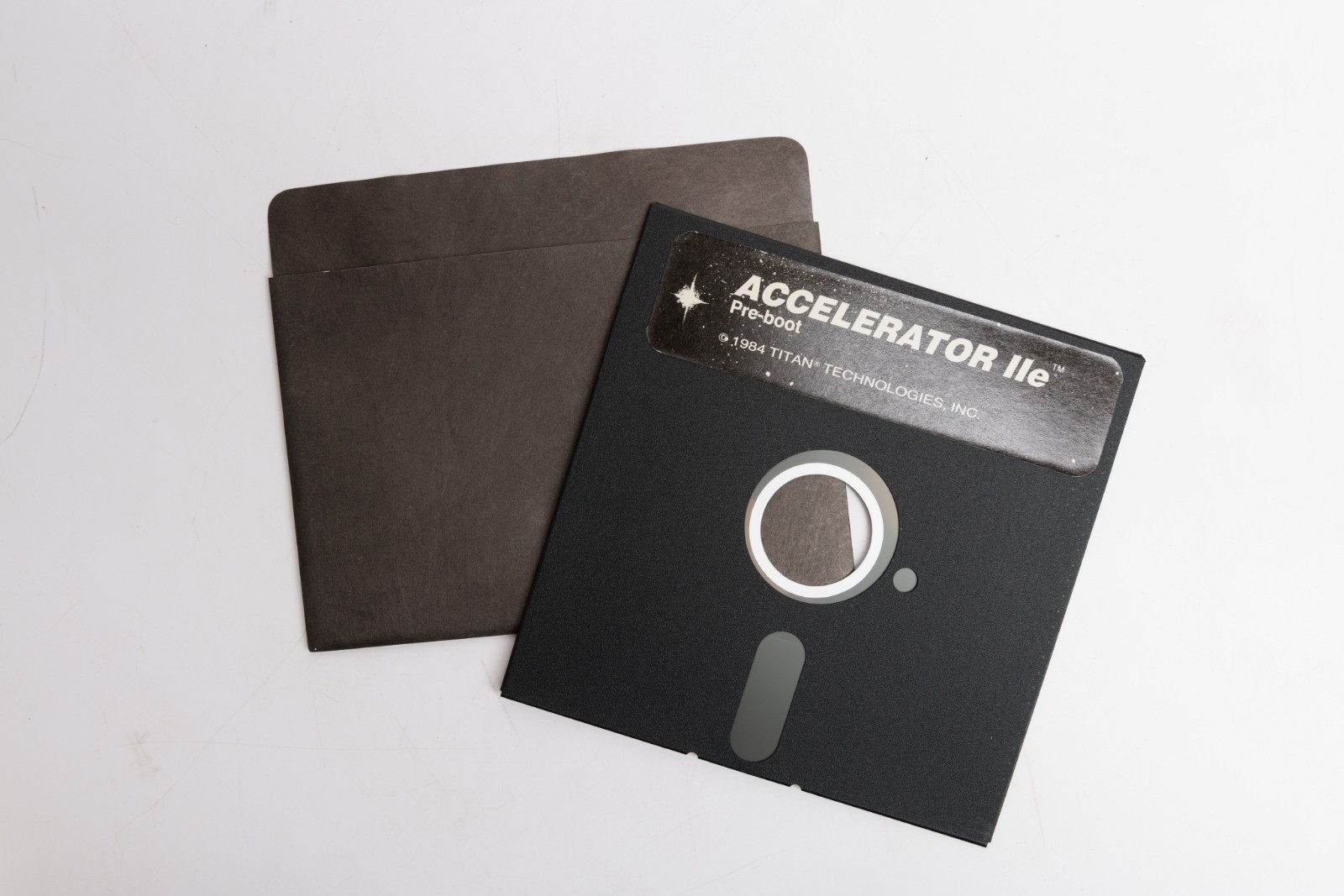 Titan Technologies, for Apple II Accelerator IIe Pre Boot 5.25 Softwre Disc