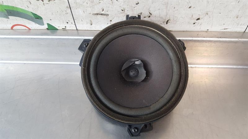 FORD RANGER 3.2 T6 MK3 2016- REAR LEFT PASSENGER DOOR SPEAKER AB39-19B171-BA