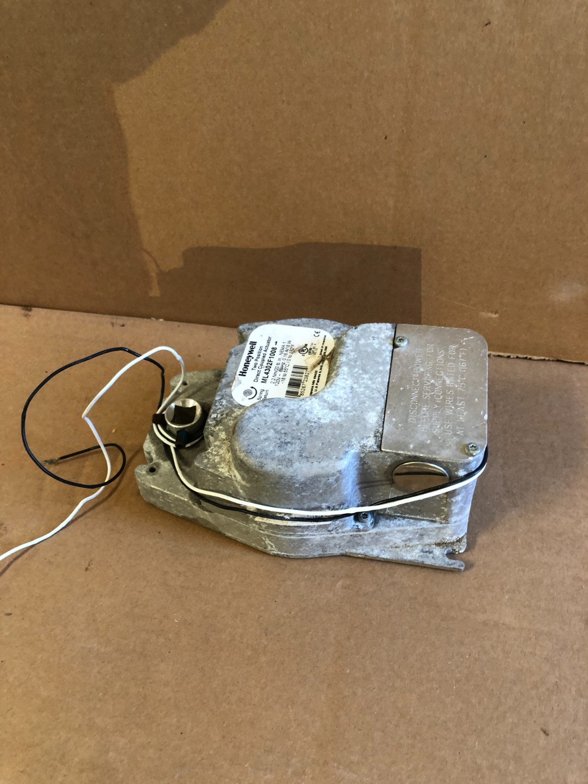 Honeywell ML4302F1008 Two Position Direct Coupled Actuator