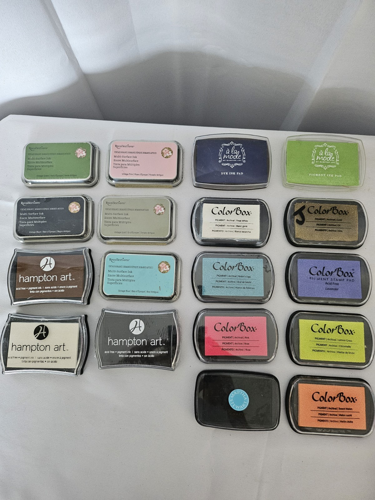 Lot Of 18 Pigment Ink, Color Box,  Hampton Art, Recollections, 8 New