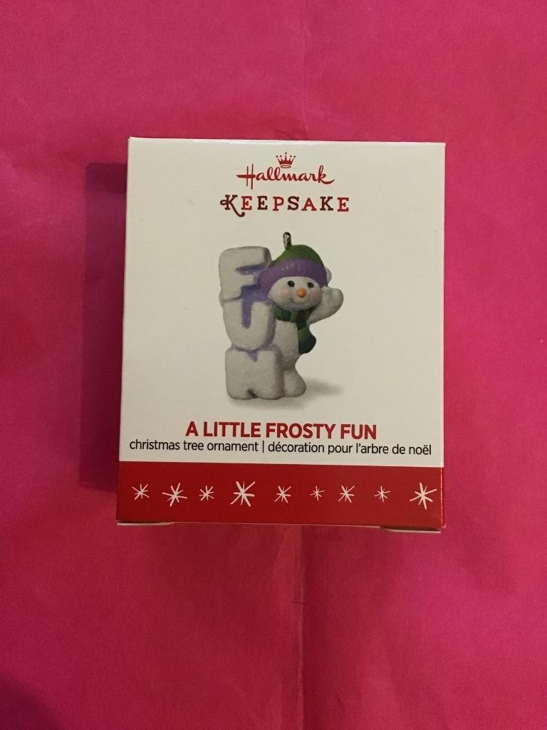 Hallmark Keepsake Ornament 2016 A Little Frosty Fun Miniature mini EUC hat scarf