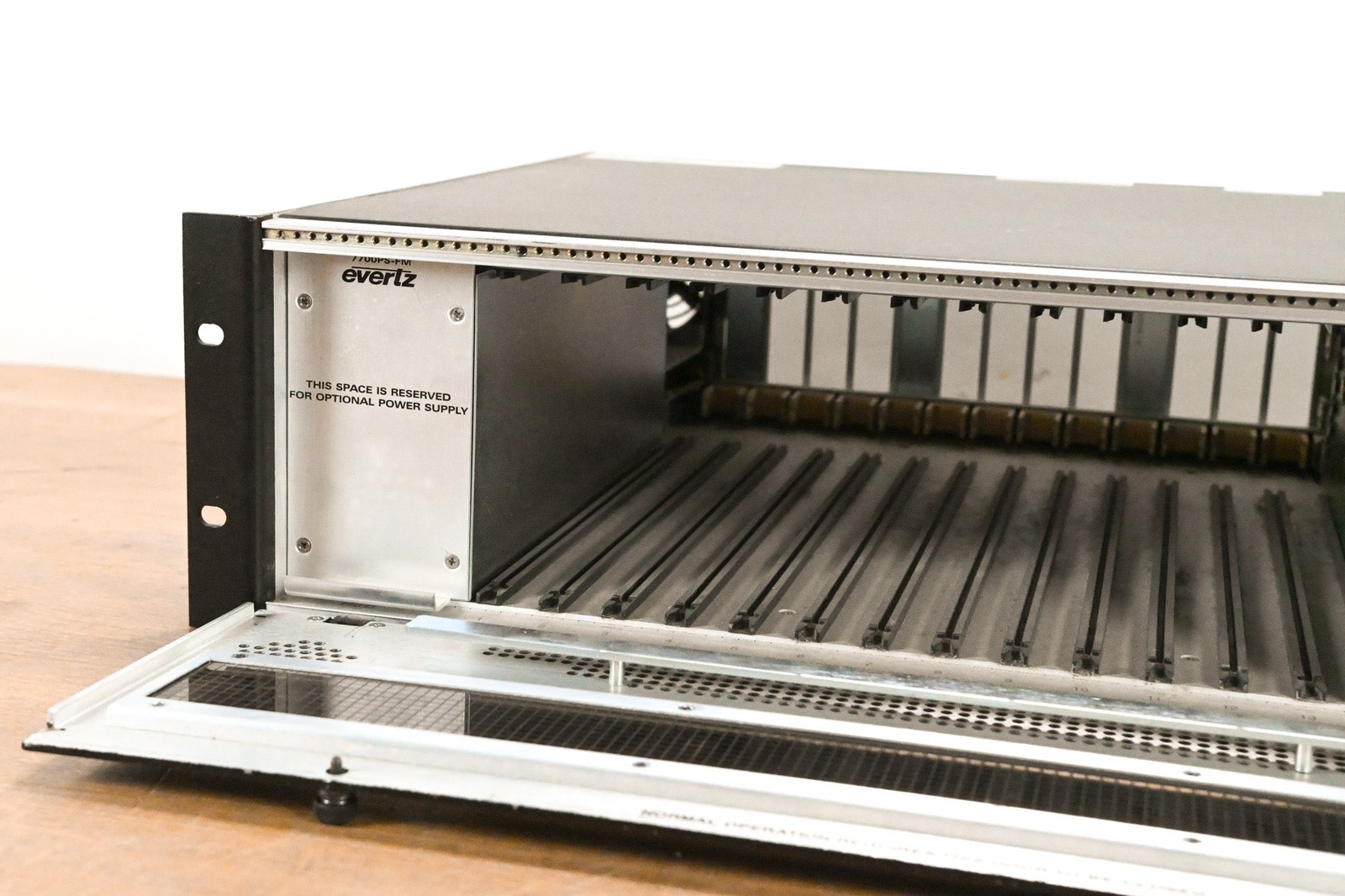 Evertz 7700FR-C MultiFrame Chassis with Cards CG01V8X