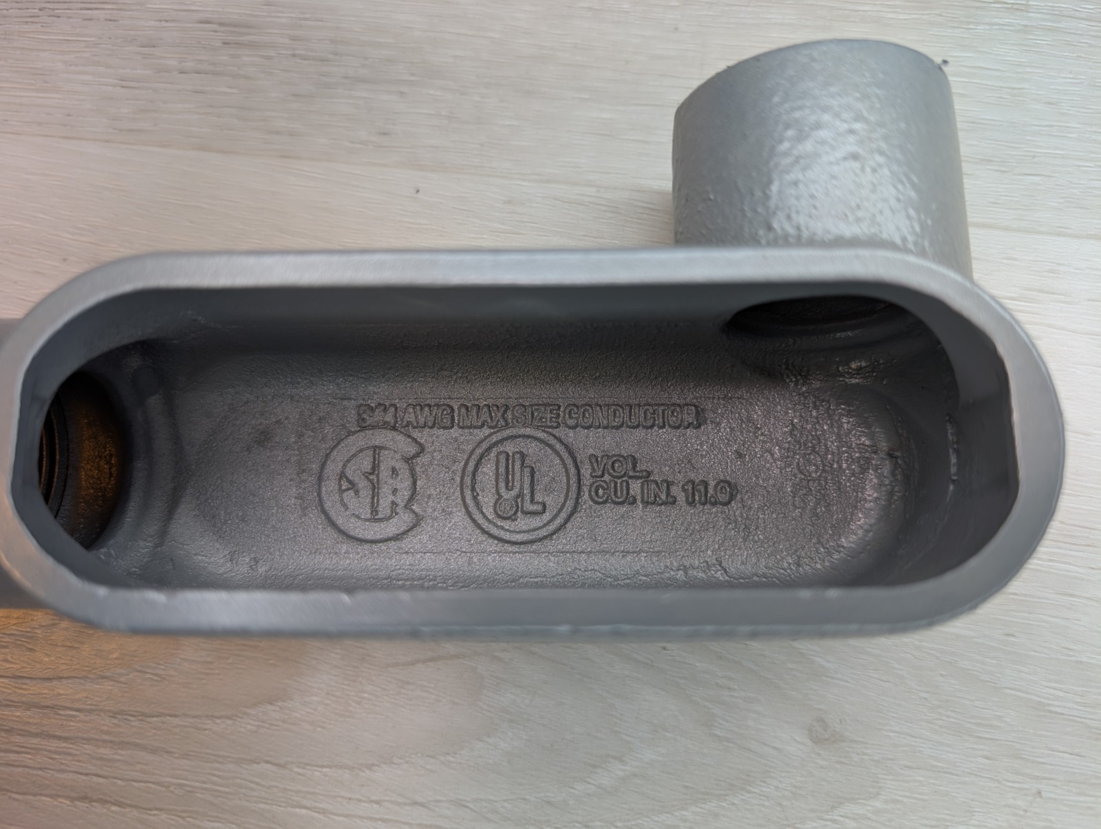 NEW! Killark LR37 Rain Tight Duraloy 1" Conduit Body Iron