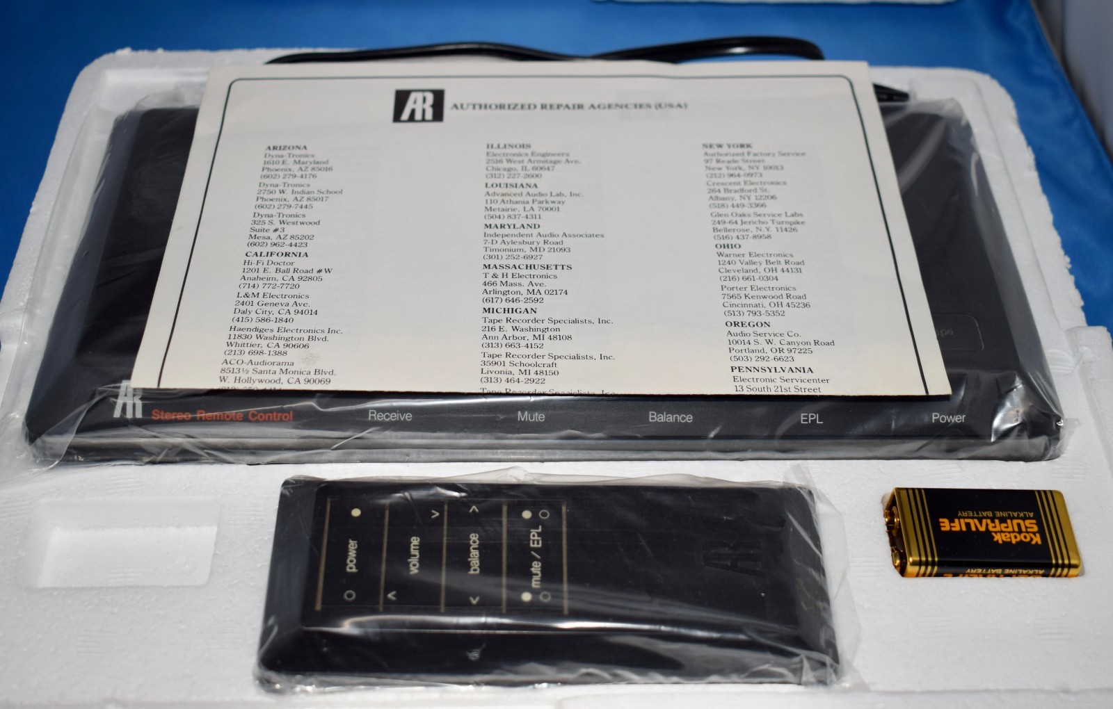 NOS Vintage Acoustic Research Stereo Remote Control PreAmp Box Model SRC ~ G2